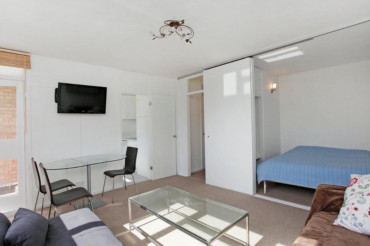 Apartamento 5 Mins Putney Tube Station Londres